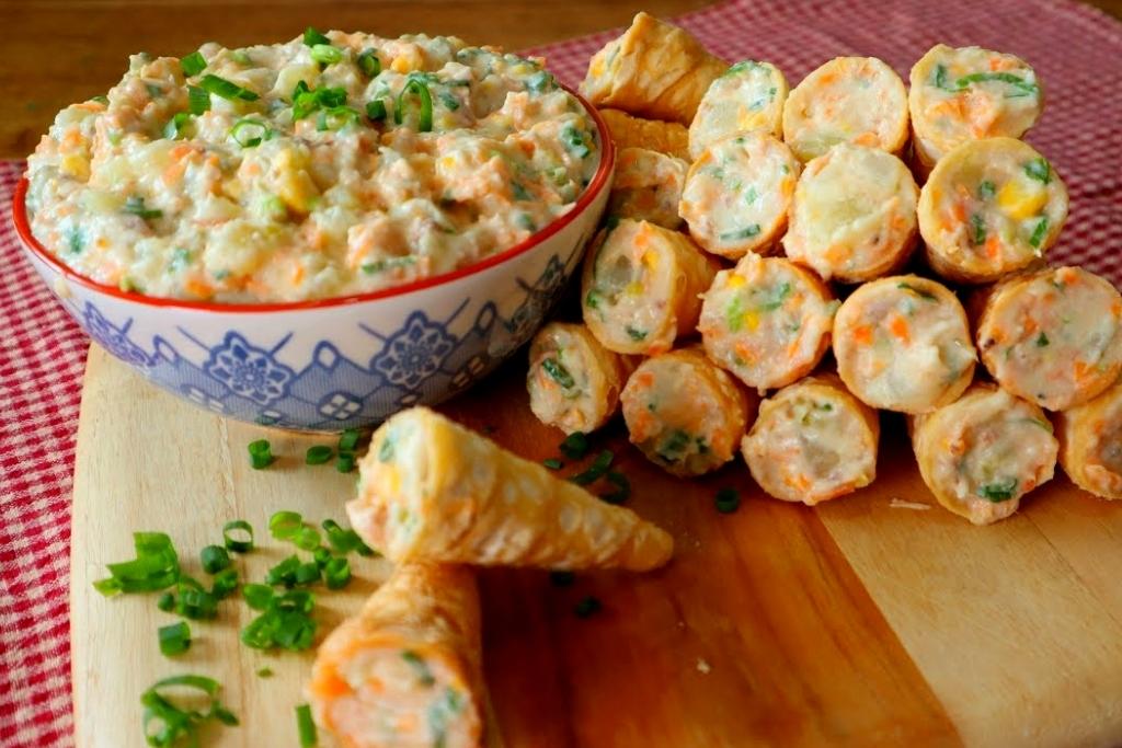 Canudinhos de atum e maionese, rápido, prático e delicioso 