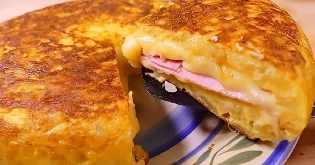 Omelete Com Batatas Recheado Com Presunto e Queijo Espetacular!