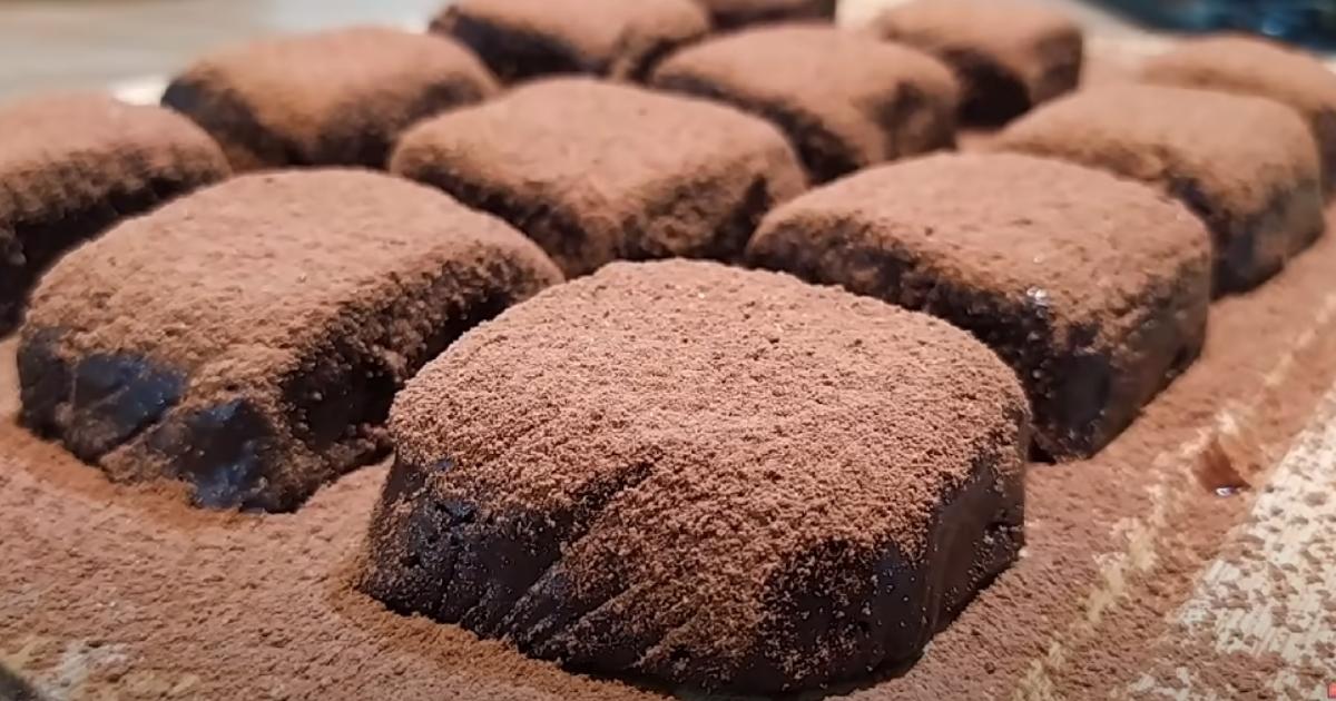 Sobremesa de chocolate com 2 ingredientes fácil, fica muito cremosa 